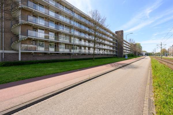 Woning Burgemeester Caan van Necklaan 418 Leidschendam