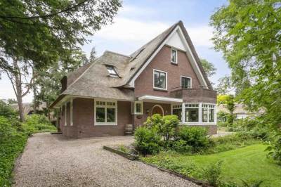 Woning Hoefloo 9 Laren (NH)