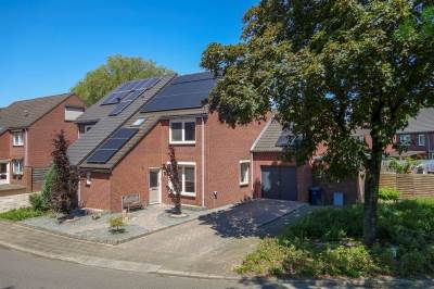 Woning De Lom de Berghlaan 20 Lottum