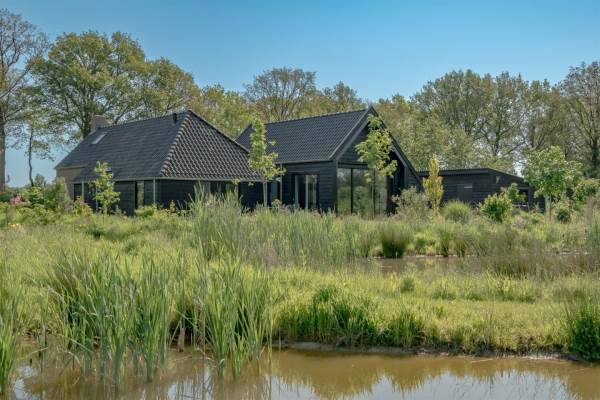 Woning Koningin Wilhelminalaan 6B Wilhelminaoord