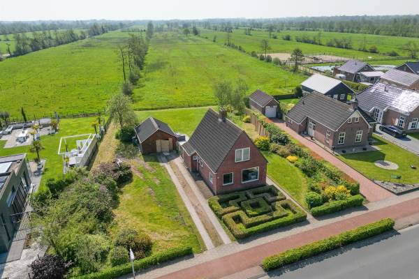 Woning Blauwhuisterweg 7 Surhuisterveen