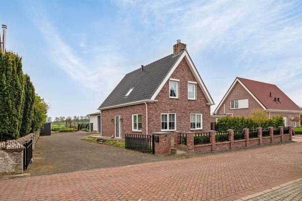 Woning Veerstraat 64 Oud-Vossemeer