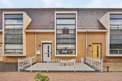 Woning Glasblazerij 12 Barendrecht