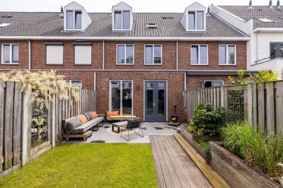 Woning Opzoomerlaan 23 Hellevoetsluis