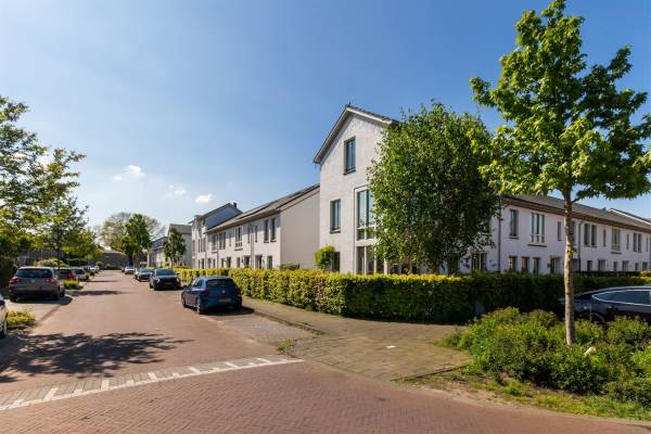 Woning Cornelis van den Bergstraat 14 Bussum