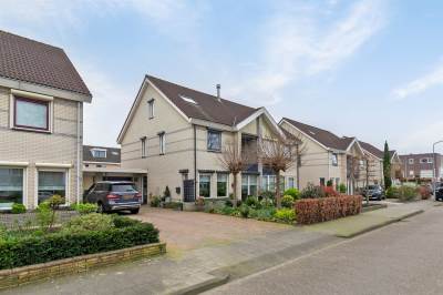 Woning Wielewaallaan 14 Tiel