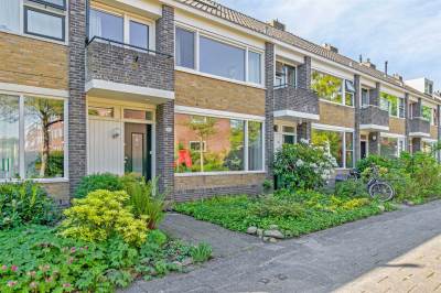 Woning Abraham Kuyperlaan 58 Groningen