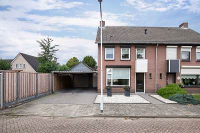 Woning Den Walhoeck 1 Sint Jansteen