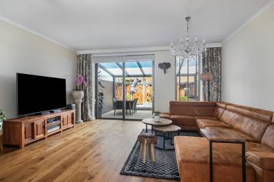 Woning Van der Hoogenhof 11 Den Haag