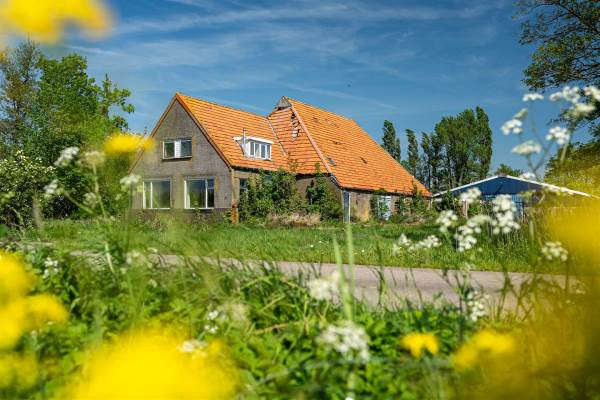 Woning Janssen-Stichting 6 Nij Beets