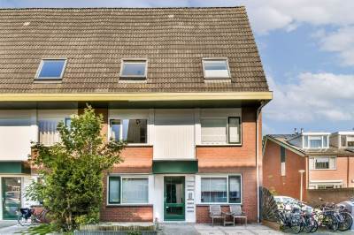 Woning Constantijnstraat 6 Lisse
