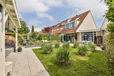 Woning Geestburg 64 Sassenheim