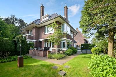 Woning Van Voorschotenlaan 1 Den Haag