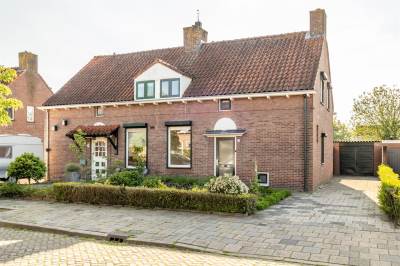 Woning Akkerstraat 11 Ulvenhout (Gem. Breda)