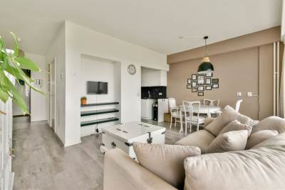 Woning Burgemeester Hogguerstraat 1051 Amsterdam