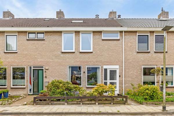 Woning Fivelingostraat 102 Assen