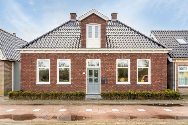 Woning Rijksweg 8 Burgerbrug