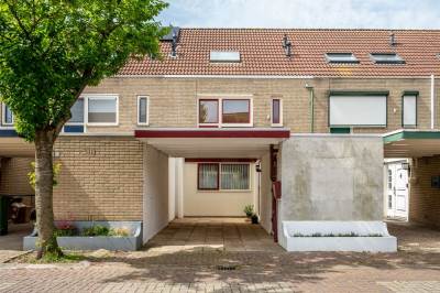 Woning Karveel 537 Lelystad