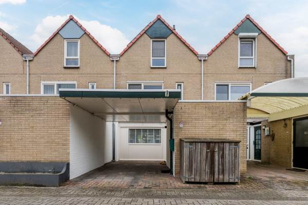 Woning Karveel 454 Lelystad