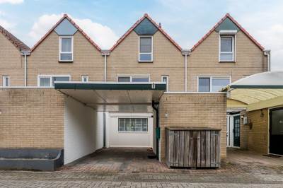 Woning Karveel 454 Lelystad