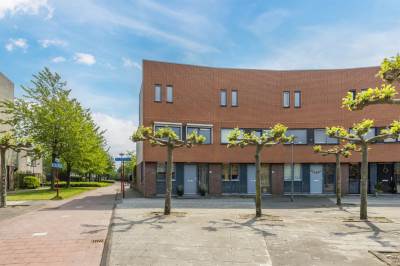 Woning van Eedenstraat 16 Oud-Beijerland