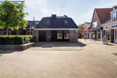 Woning Halbertsma's Plein 24 Grou
