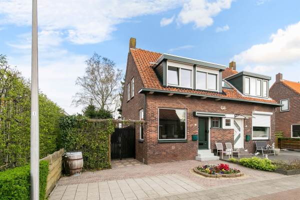 Woning Rhodenstraat 1 Rhoon