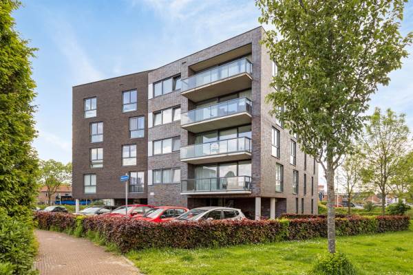 Woning Waterlelie 74 Roelofarendsveen