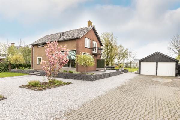 Woning Blaaksedijk Oost 57A Heinenoord