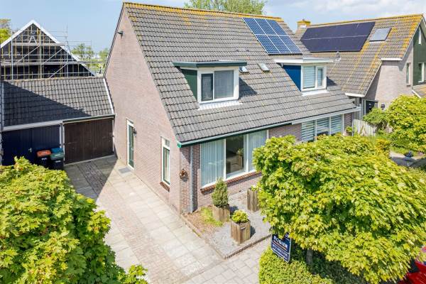 Woning Burg. S. Schagenstraat 9 Oterleek