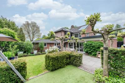 Woning Versteeglaan 5 Barneveld