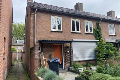 Woning Esdoornstraat 15 Oudenbosch