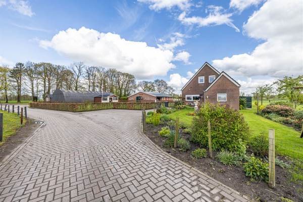 Woning Burg. J.G. Legroweg 70 Eelde