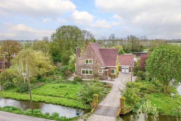 Woning Westeinde 37 Berkenwoude