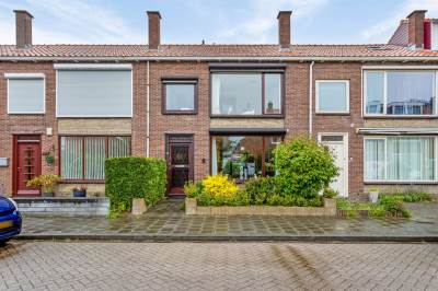 Woning Aalbrecht van Beijerenstraat 42 Hellevoetsluis