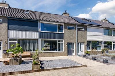 Woning van der Plaatstraat 11 Grave