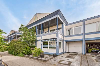 Woning Cor van Osnabruggelaan 32 Voorschoten