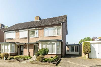 Woning Pastoor Poellplein 19 Gemert