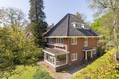 Woning Ruysdaelplein 10 Bilthoven