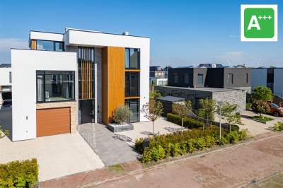 Woning Parelduikerlaan 3 Almere