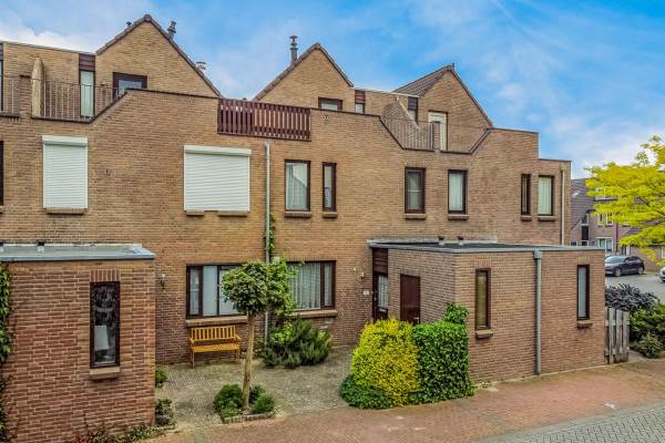 Woning Koraalzwam 91 Alphen aan den Rijn