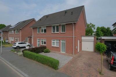 Woning Nieuwe Planthofsweg 10 Almelo