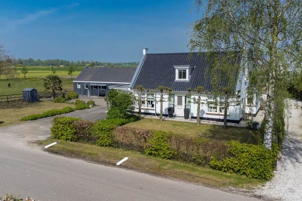 Woning Maarten van Rossumweg 10 Poederoijen