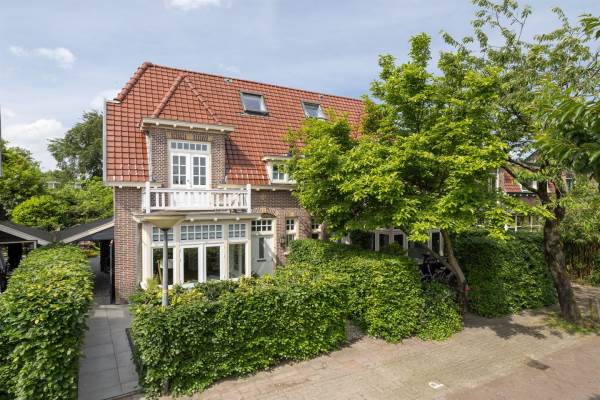 Woning Albert Grootlaan 11 Naarden