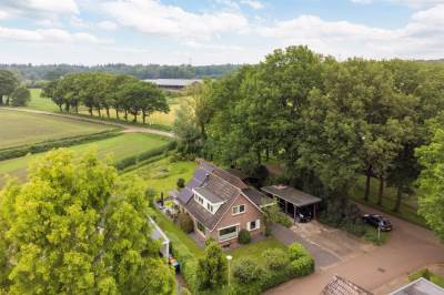 Woning de Hof 31 Almen