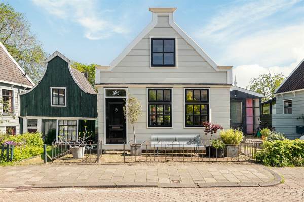Woning Nieuwendammerdijk 385 Amsterdam
