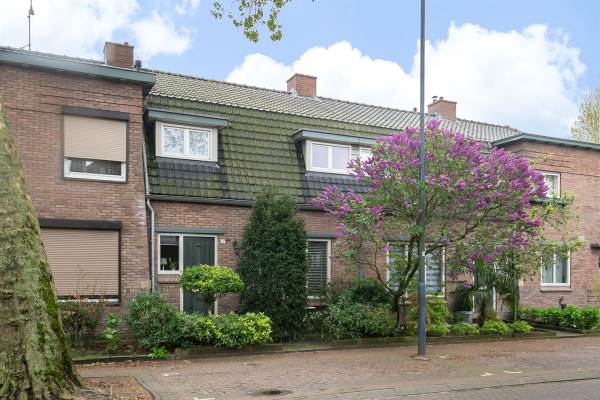 Woning Bakelsedijk 51 Helmond