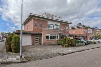 Woning Manegelaan 32 Hoofddorp