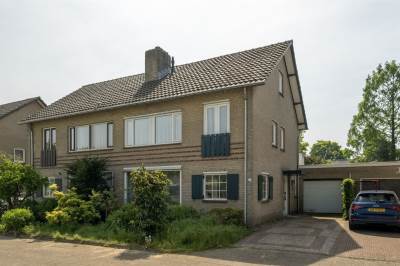 Woning Deken de Bruijnplein 15 Heeze