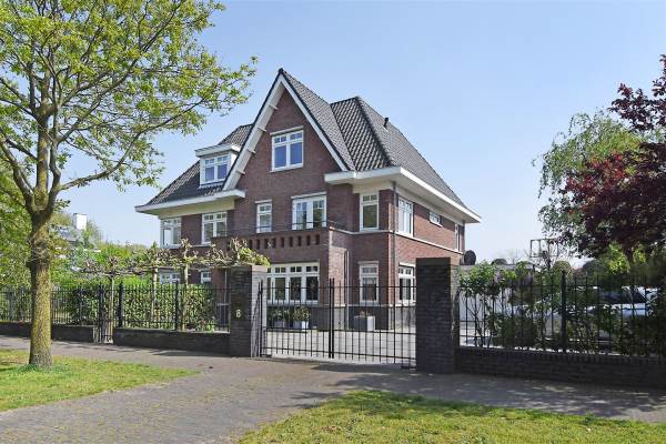 Woning Vroonhoevelaan 8 Den Haag